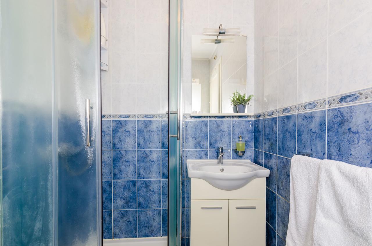Marich Homestay Дубровник Экстерьер фото