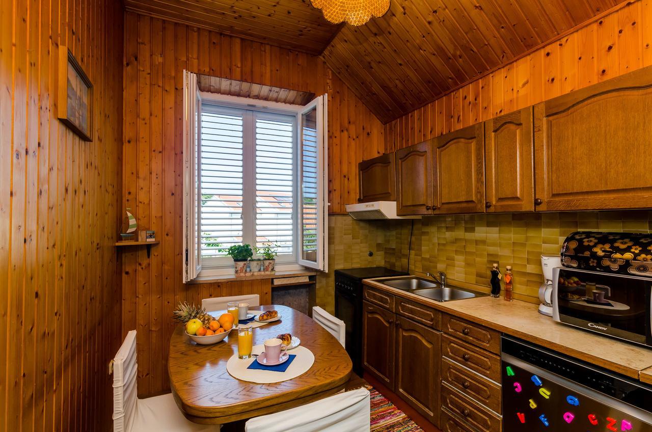 Marich Homestay Дубровник Экстерьер фото
