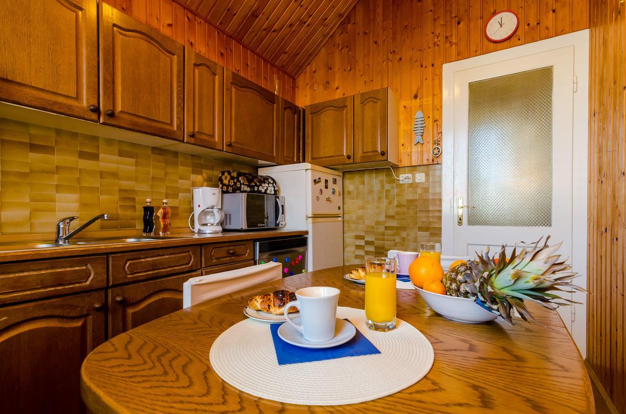 Marich Homestay Дубровник Экстерьер фото